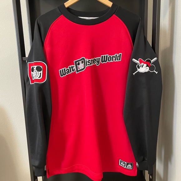 Disney World Mens Red Vintage Long Sleeve Baseball Jersey Size L - Picture 1 of 9